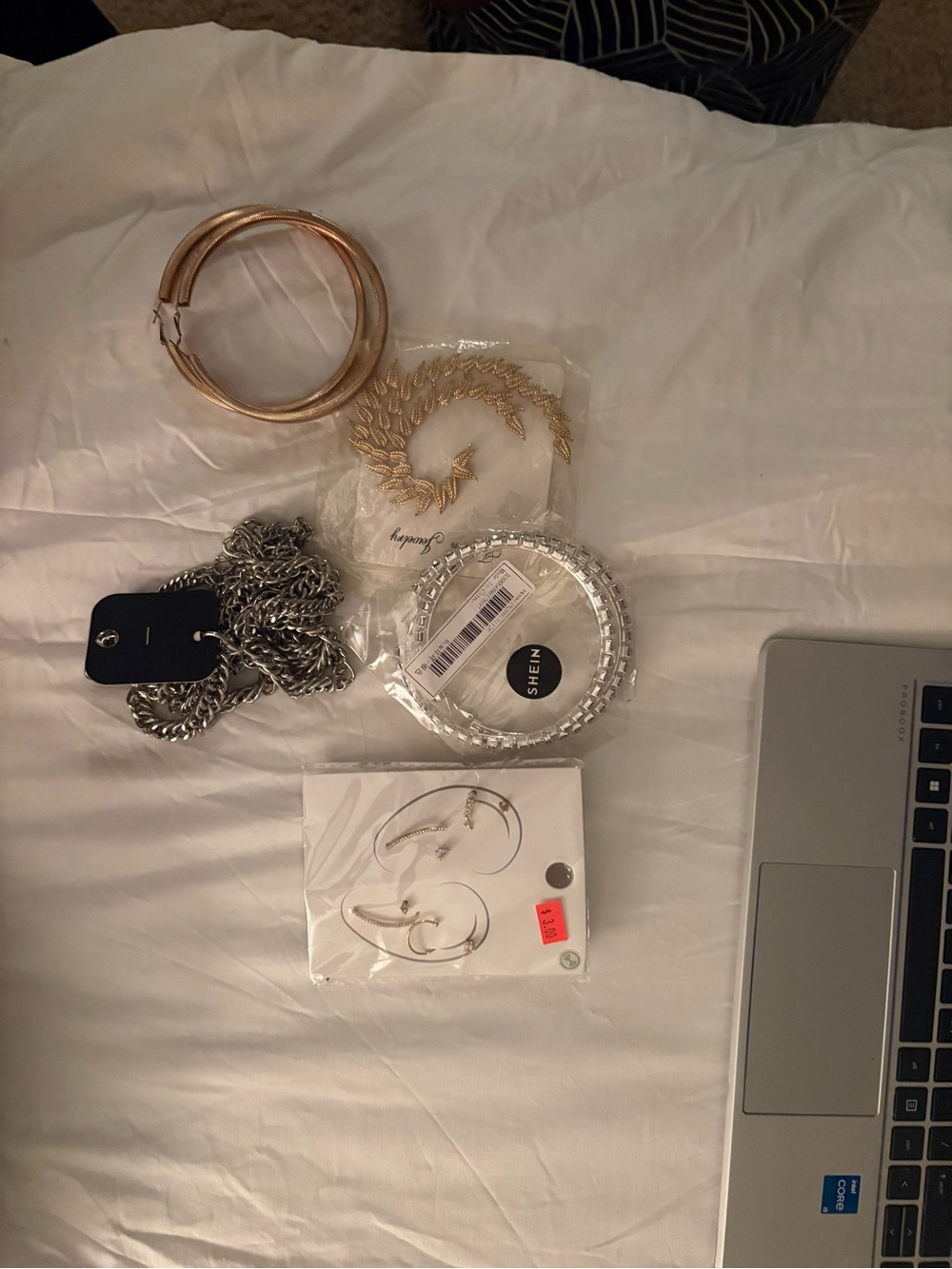 Mixed Fashion Jewelry Lot - Gold & Silver Tones